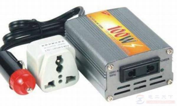 在关闭汽车发动机后能使用车载逆变器吗?