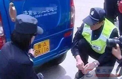 电动三轮车上牌问题:挂机动车牌费用接近一千元