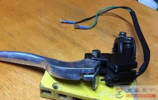 为什么绿源电动车明明有电但走不了?