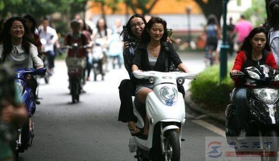 �綯�����ʱ���Ƕ��٣���ô�����綯��������