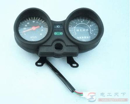 电动车液晶仪表电压是多少
