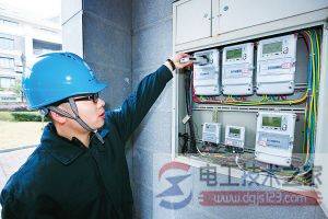 ����ʽ�����ȱ���ô͵�磬������͵�緽����һ��