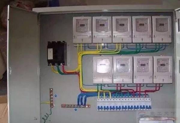 电表上5(20)a的含义是什么