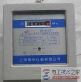 数字电表怎么读数,电表总峰平谷数值查看方法