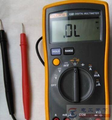 ��»���������ñ���ͬ��λ���÷����