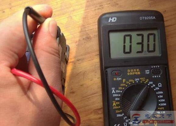 ��ô�����ñ��ų���·���⣬���ñ�������·�ķ������