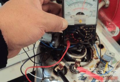 万用表怎么测电线短路,巧用蜂鸣器档测短路与断路问题