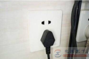 插头一插就跳闸怎么办,从这几个方面来找原因