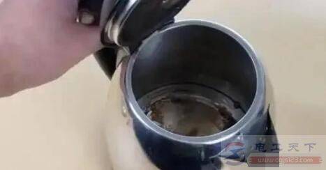 电热水壶通电后不加热指示灯是亮的什么原因