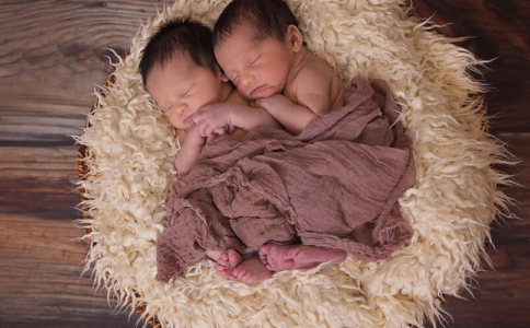 2020年姓董100分名字