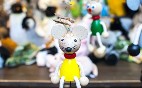 2020年属鼠姜姓女孩取名字大全