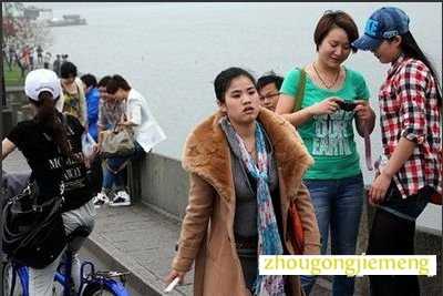 梦见夏天穿冬衣